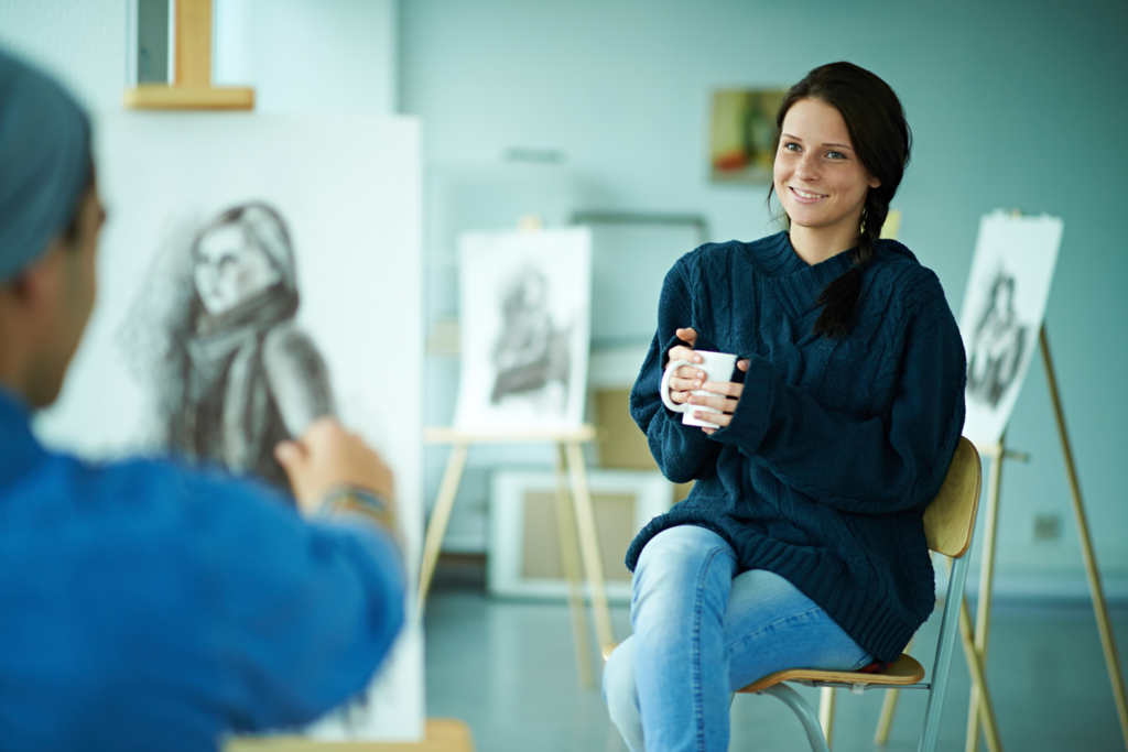 Model posing, being drawn