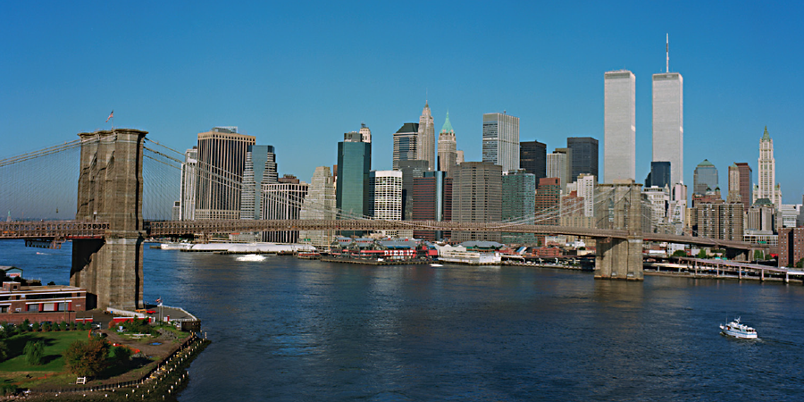 New York skyline with the twin towers